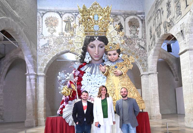 Traslado de la Virgen de los Desamparados, Patrona de Valencia. EFE