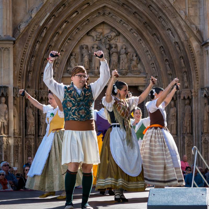 La Federació de Folklore participa en las rutas turísticas que organiza Turismo en las pedanías de Borbotó y Pinedo