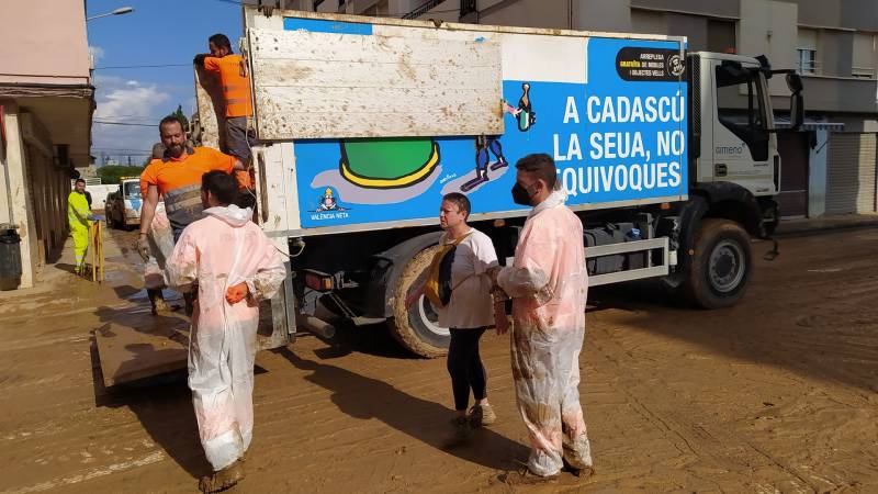 Isabel Muñoz Collado es una de las voluntarias que colabora en Mestalla