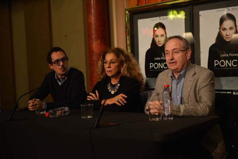 Isabel Muñoz Collado es una de las voluntarias que colabora en Mestalla