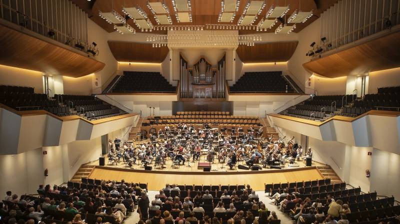 Las bandas de Música han abarrotado el Palau de la Música