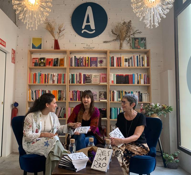 Jorge Fernández, Melania Vázquez, Carmen Posadas, Carmen de Rosa, Manuel Dorado y Santiago Casero.
